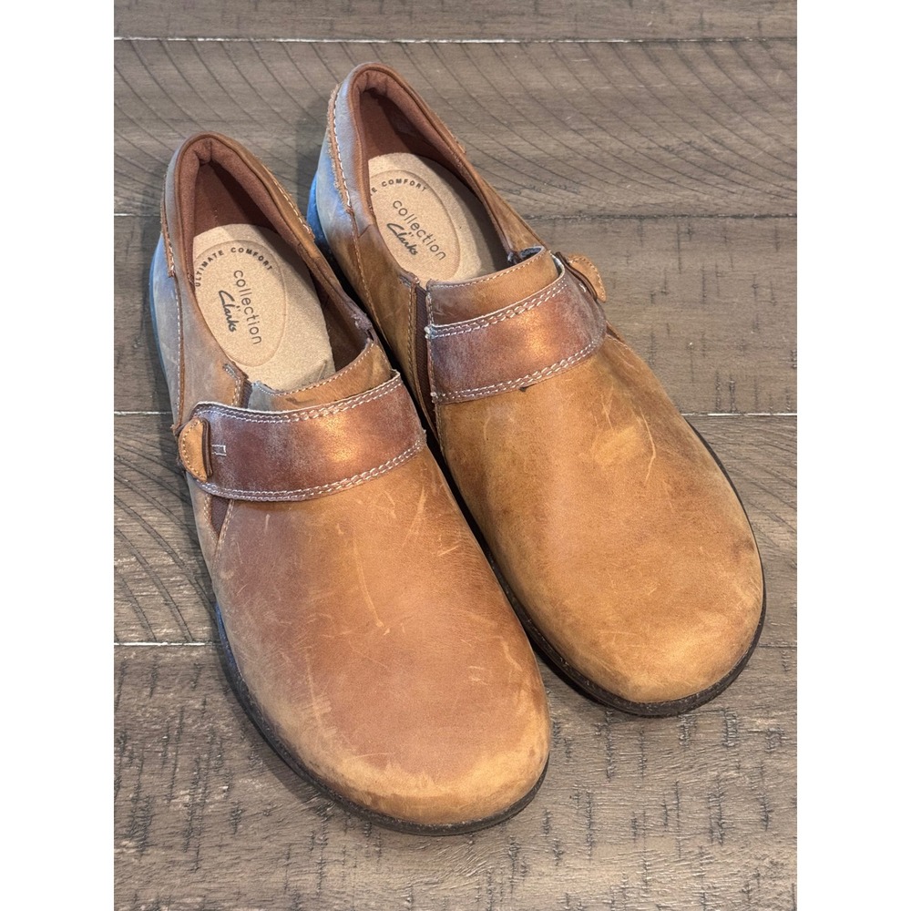 Clarks Collection Womens 11 Tan Leather Slip On Loafers Hook Loop Strap 26162337 - Picture 2 of 8